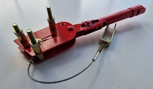 INTERNATIONAL B275 B414 276 434 TRACTOR HANDBRAKE LEVER ASSY 3045931R93 - Picture 1 of 2