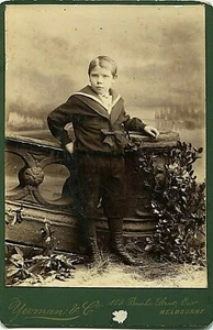 [VIC] Photographic portrait of a young boy in sailor outfit - Melbourne, 1888 - Bild 1 von 1