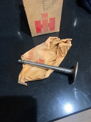 Camión Loadstar IHC BD282 BD308 282 308 1961-1968 válvula de admisión Foto 1 de 2