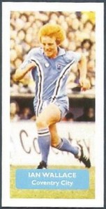 SCORE FOOTBALL LEAGUE STARS- SERIES 1-#03-COVENTRY CITY-IAN WALLACE