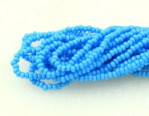 Cuentas de semillas de vidrio checas talla 10/0 ""TERRA PERLA AZUL CARIBE OPACO"" 1 Hank - Imagen 1 de 4