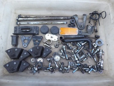 Yamaha YX600 1986 Radian Y20902) misc bicicleta pernos piezas soportes soportes  Foto 1 de 4