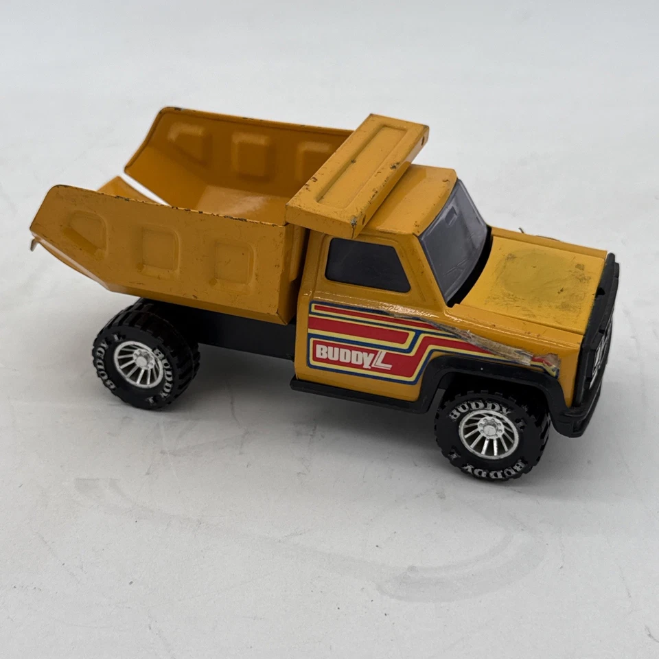 Camión de volteo Buddy L Mack Metal hecho en Japón de colección Foto 1 de 4
