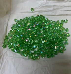 48 beads Peridot green 6 mm vintage Swarovski 1970s  Art. 5301 Aurore Boreale