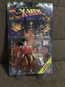 Marvel Comics X-Men Figure Sunfire Toy Biz 1995 NEW SEALED - Picture 1 of 3
