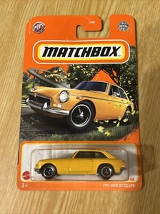 Matchbox 1/64 1971 MGB GT Coupe Modellino Auto pressofuso NUOVO IN CONFEZIONE - Foto 1 di 2