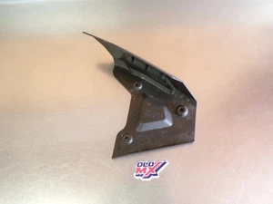 Protection triangle arrière droit neuf Hytrack HY810S 4x4 EPS - Imagen 1 de 4