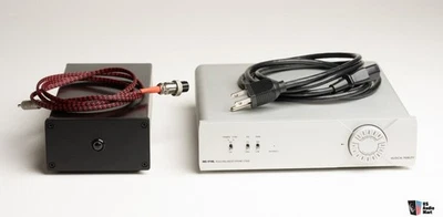 Musical Fidelity MX-VYNL Fully Balanced Phono Stage w/ Linear Power Supply - image 1 of 4