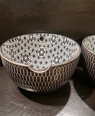 (2) Cuencos de fideos ramen de gres negro exclusivos con soporte para palillos o tazón de hilo Foto 1 de 4