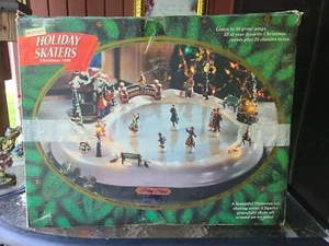Vintage Mr. Christmas Holiday Skaters 1890 Eislaufen sehr guter Zustand - mit Box getestet! - Bild 1 von 13