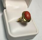 Vintage 18K Yellow Gold Coral Ring  