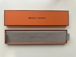 HERMES APPLE WATCH BAND 44MM NOIR SIGNLE TOUR MX2R2AM/A (NOIR) Black - Photo 1 sur 4