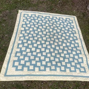 Vintage handgenäht Quilt blau gelb Blumen Quadrat Rechteck Muster Queen - Bild 1 von 8