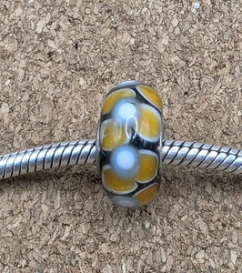 AUTHENTIC ORANGE BLUE FLOWERS BLACK GLASS MURANO CHARM BEAD STERLING SILVER  - Picture 1 of 2