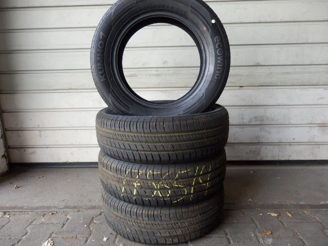 4x neue Sommerreifen 175/65R14 86T  Kumho Eco Wing ES01 - Bild 1 von 1