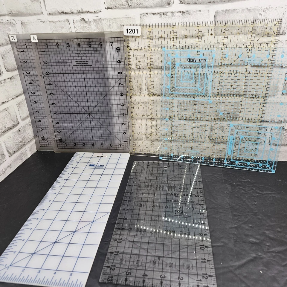 Variety of Quilting Mats and Rulers: Easy Rule, Dritz, Fiskars, & Marti Michell - Image 1 of 1