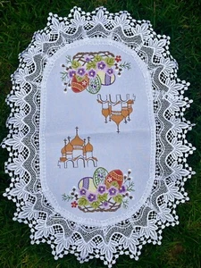 Ukrainian machine-embroidered Easter Basket Cover, Rushnyk, Ukraine 45*60 cm - Picture 1 of 4