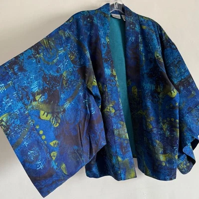 VINTAGE  CHICO’S BLUE MULTICOLOURED PRINT KIMONO SLEEVES KAFTAN JACKET  SIZE:S/M - Image 1 of 4