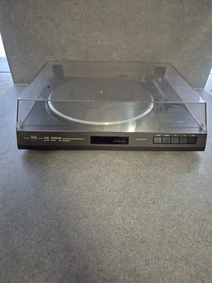 Dual CS 630 Q Direct Drive Plattenspieler mit Ortofon Nadel und Haube Ansehen - Bild 1 von 4