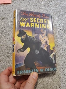 Red Cover Hardy Boys The Secret Warning UK Sampson Low 1st Edition 1938 Printing - Bild 1 von 11