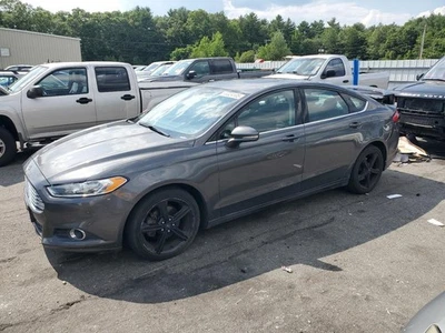 二手右后门组件后侧适合:2016 福特 Fusion 右后级 — 第 1/4 张图片