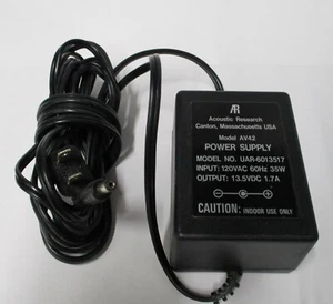 Acoustic Research Model AV42 Lautsprecher Netzteil Adapter 13,5VDC UAR-6013517 - Bild 1 von 1