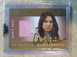 2009 Sportkings Razor Leaf Poker Auto Mem ANNIE DUKE Gold /10 - Bild 1 von 1