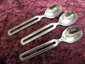 CYCLES 3 Teaspoons Rogers / Stanley Roberts Stainless Korea - Picture 1 of 3