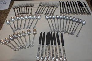 Heirloom Sterling Silver Flatware Oneida Grandeur 64 pc - 1515 grams plus knives - Picture 1 of 15