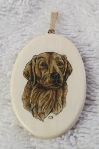 Vintage Acrylic Plastic Golden Retriever Pendant w/ 1/20 14kt Gold Bail - Picture 1 of 5