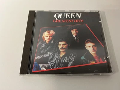 Queen – Greatest Hits (red face, w.germany) CD © 1981/? - Bohemian Rhapsody,We A - Bild 1 von 3