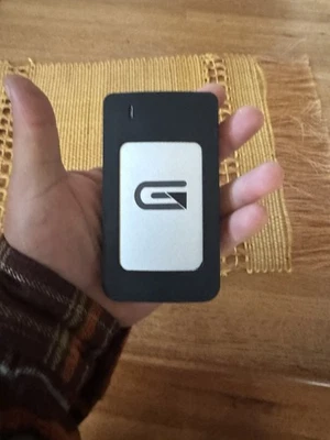 Glyph 4TB Atom RAID SSD - Professional Portable Storage. Thunderbolt 3 Postprod - Image 1 of 4