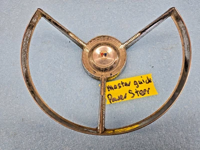 1956 1957 Ford Fairlane Thunderbird Horn Ring Ford      power steering Foto 1 de 3