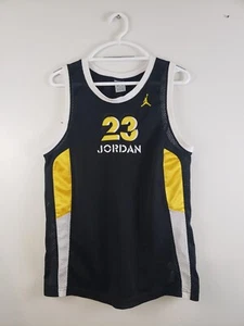 (Ju) Air Jordan Boys Jersey #23 Size XL Basketball Black Yellow Embroidered - Picture 1 of 5