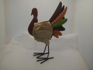 12" TURKEY OF COLORFUL PRESSED TIN, WOOD OVALS & METAL FIGURINE - Picture 1 of 4