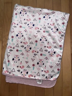 Детское одеяло из гороха сова птица стрела треугольники цветок слоновая кость розовое шерповое одеяло - Изображение 1 из 4