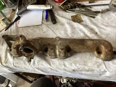 Chevrolet y Corvette 1955 1956 colector de escape izquierdo 3837069 Foto 1 de 4