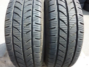 Yokohama WY01 235 65 R 16 C 115/113R 2x pneumatici invernali 3422 9 mm - Foto 1 di 4