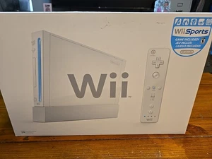 Nintendo Wii Sports White Home Console, Complete, Lightly Used! Tested! 🔥 - Picture 1 of 24