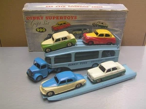 Dinky Supertoys Set Regalo 990 Pullmore Transporter con Quattro Auto e Rampa In Scatola - Foto 1 di 19