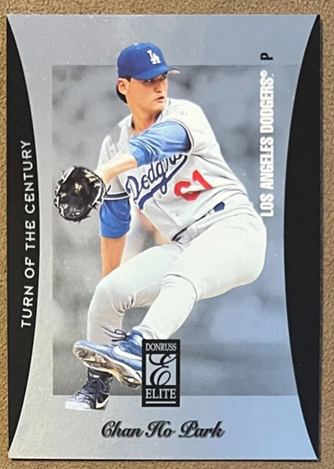 1997 Donruss Elite Turn of the Century Chan Ho Park /3500 Dodgers #19 - Image 1 of 2