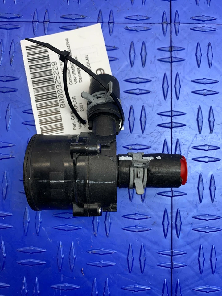 2020 2021 FORD EXPLORER 2.3L AUXILIARY ELECTRIC COOLANT WATER PUMP L1M3-18D473 - Image 1 of 4