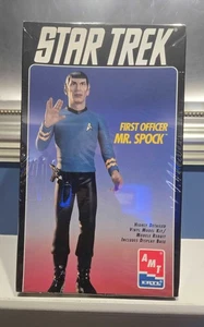 MR. SPOCK AMT ERTL Star Trek 12" Vinyl Model Kit 8704 ~ NEW in SEALED BOX - Picture 1 of 2