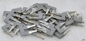 32x PHOENIX CONTACT EB2-10 POLE JUMPER INSERTION BRIDGE PITCH: 10mm 2 POSITION - Picture 1 of 3