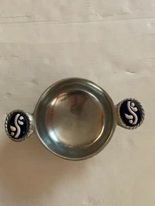 Vintage Double Handled Serving Nut Bowl Pewter 5 1/4" Ceramic highlights - Picture 1 of 4