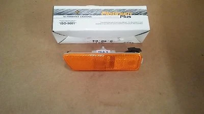 99-05 JETTA GOLF RH PASSENGER RIGHT FRONT SIDE MARKER LIGHT LAMP VW2551104 - Image 1 of 2