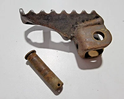 Pie derecho reposapiés Honda XL250R XL250 XR250 XR350 XR200 XR600 R 1984-1987 Foto 1 de 4