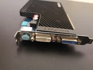 Gigabyte GV-NX86T256H 256 MB DDR3 PCI-E video card Silent Pipe II 8600 - Bild 1 von 3