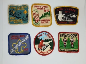 1969-1972 MI Land O' Lakes Council Evento de Invierno Boy Scout Parches Teetonkah  - Imagen 1 de 9