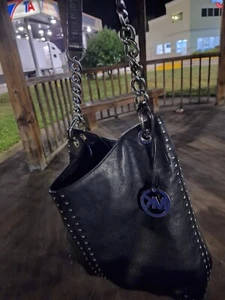Michael Michael Kors Uptown Astor Legacy Hobo Large Tote Black/Silver Leather - Picture 1 of 5
